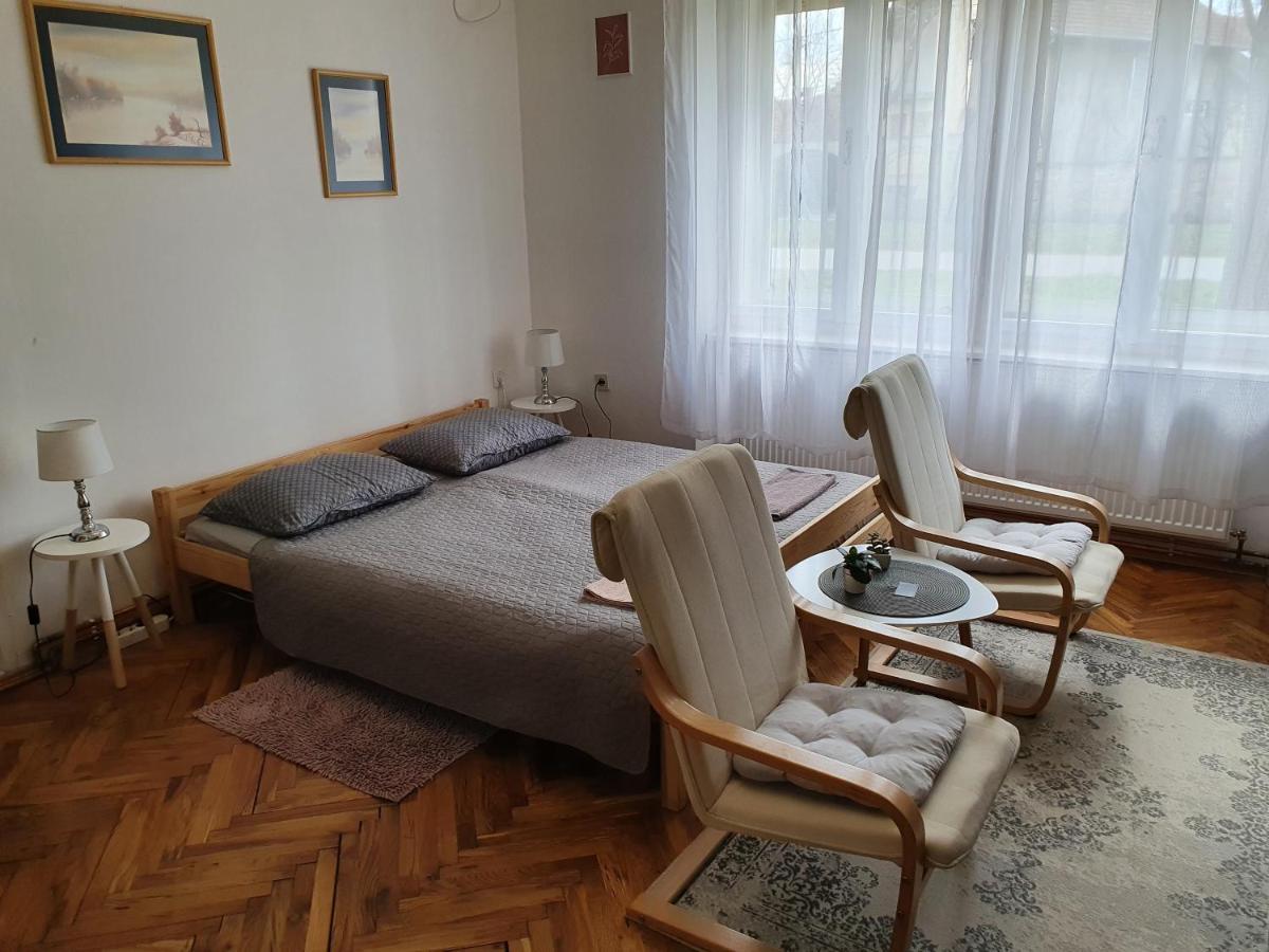 Отель Citadela Сомбор Экстерьер фото